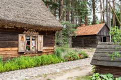 Domy Kurpiowskie w skansenie.
