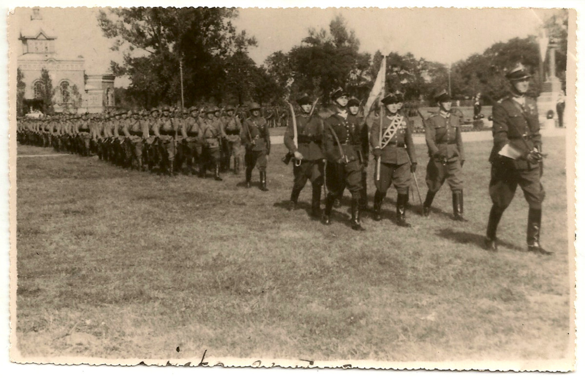 W 1921 roku do Wojciechowic przybył 5 Pułk Ułanów Zasławskich